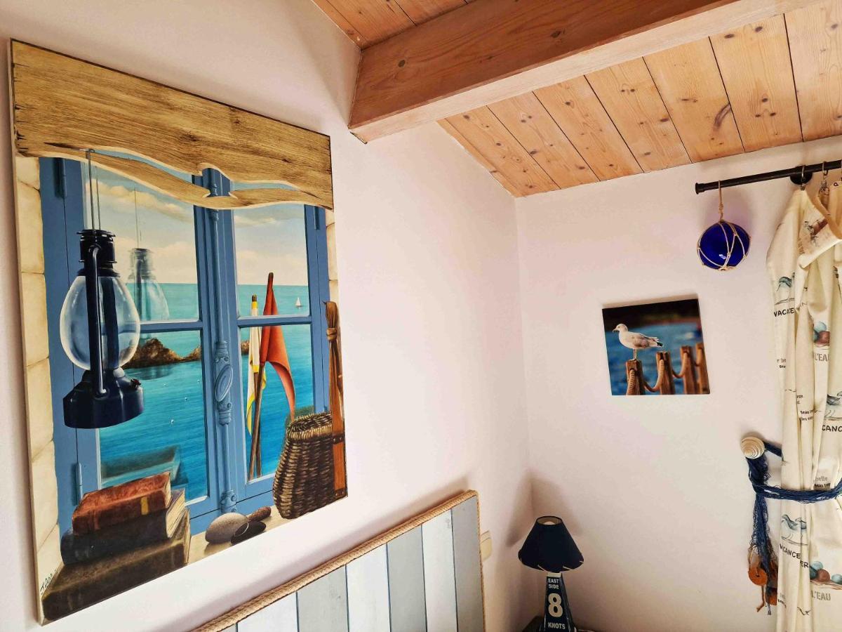 Les Pieds Dans L'eau :ker Anne Villa